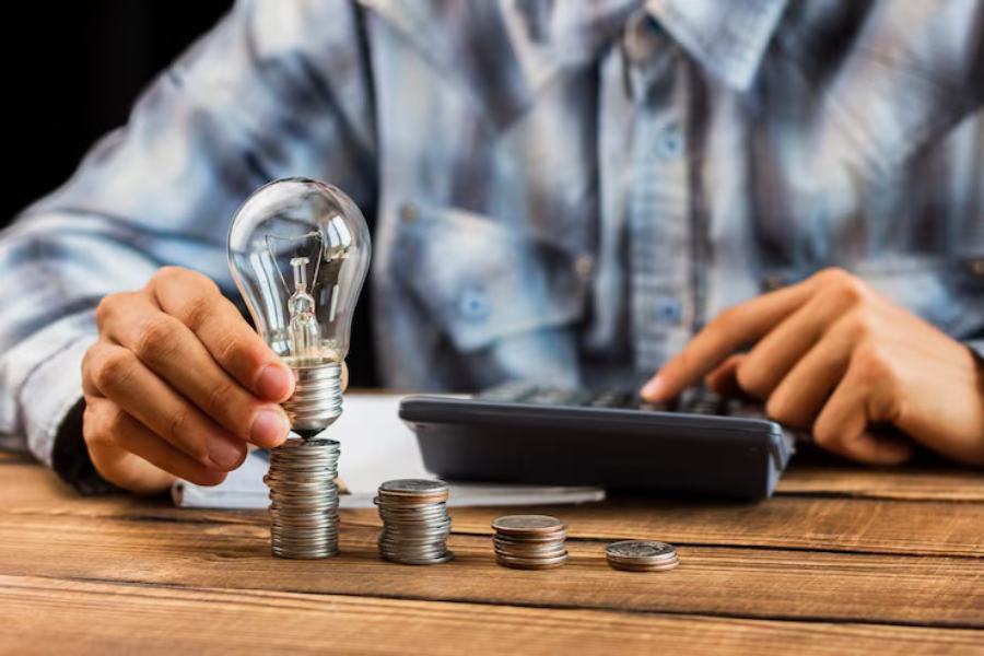How to Grow Your Commercial Electrical Leads Without Wasting Budget