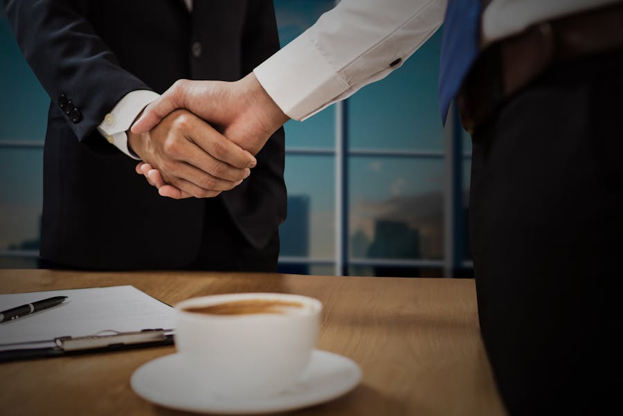 How to Reduce B2B Deal Cycle Time Without Cutting Price