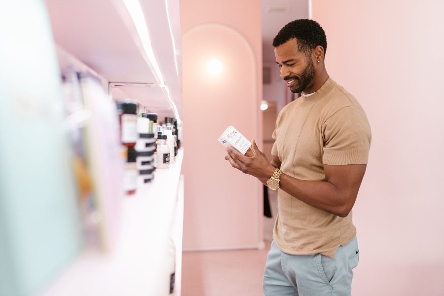 How I Create Realistic UGC Style AI Ads for My One Person Shopify Skincare Store