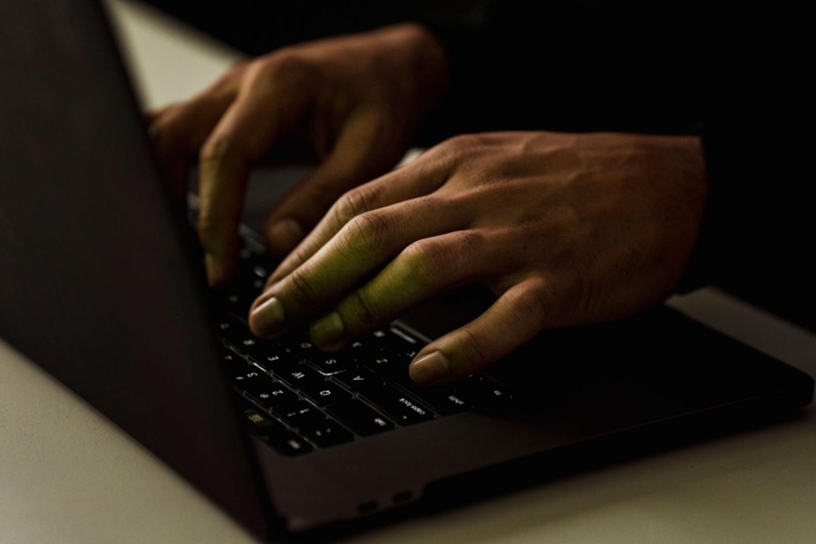Why Modern Websites Need Live Answering Services
