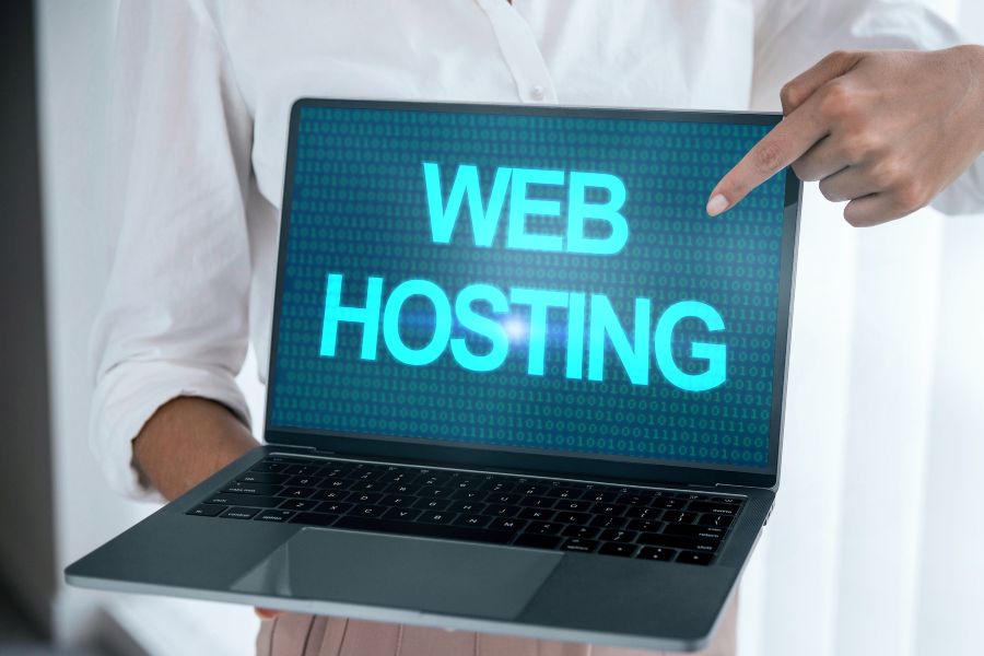 how does hosting a website work